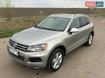 Авто Volkswagen Touareg 2010 № 8949659