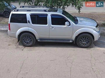 Авто Nissan Pathfinder 2013 № 8949683