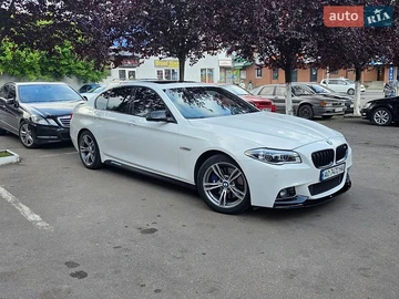 Авто BMW 5 Series 2013 № 8949684