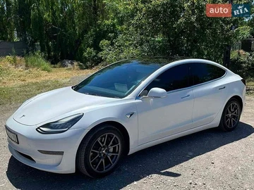 Авто Tesla Model 3 2020 № 8949742