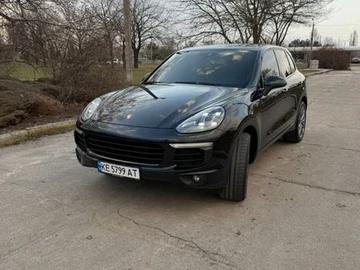 Авто Porsche Cayenne 2015 № 8949836