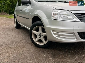Авто Renault Logan 2010 № 8949872