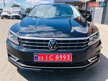 Авто Volkswagen Passat 2017 № 8949933