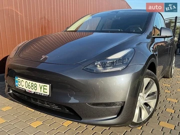 Авто Tesla Model Y 2023 № 8950003