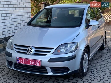 Авто Volkswagen Golf Plus 2005 № 8950073
