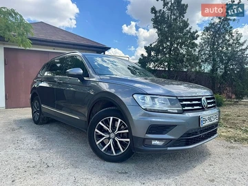 Авто Volkswagen Tiguan 2019 № 8950128