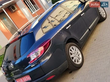 Авто Renault Megane 2010 № 8950158