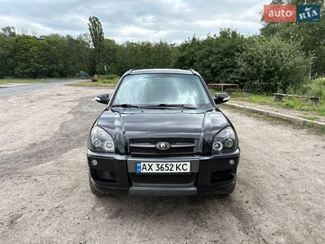 Авто Hyundai Tucson 2005 № 8950198