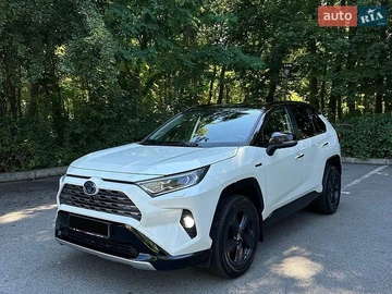 Авто Toyota Rav4 2021 № 8950273