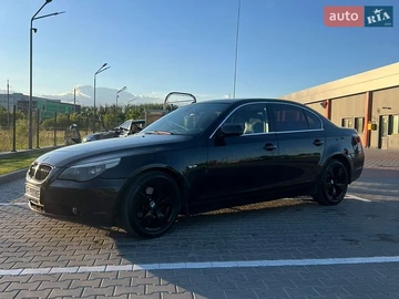 Авто BMW 5 Series 2004 № 8950324