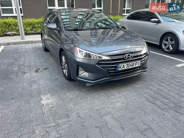 Авто Hyundai Elantra 2019 № 8950687