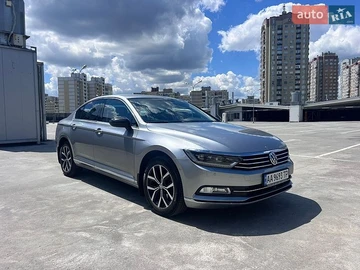 Авто Volkswagen Passat 2018 № 8950709