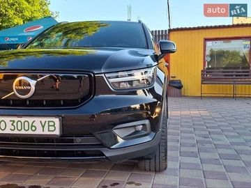 Авто Volvo Xc40 2020 № 8950774