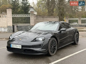 Авто Porsche Taycan 2021 № 8950789