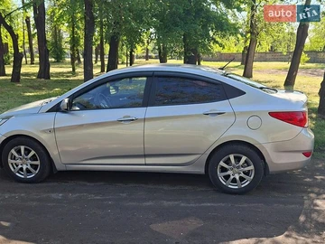 Авто Hyundai Accent 2011 № 8950973