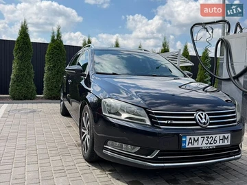 Авто Volkswagen Passat 2011 № 8951001