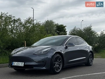 Авто Tesla Model 3 2020 № 8951002