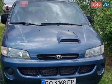 Авто Hyundai H-1 2000 № 8951403