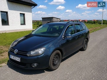 Авто Volkswagen Golf 2010 № 8951426