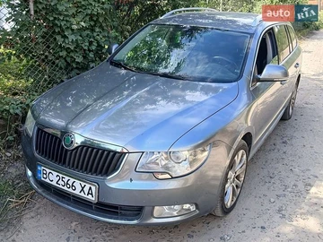 Авто Skoda Superb 2010 № 8951529