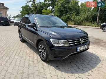 Авто Volkswagen Tiguan 2018 № 8951650