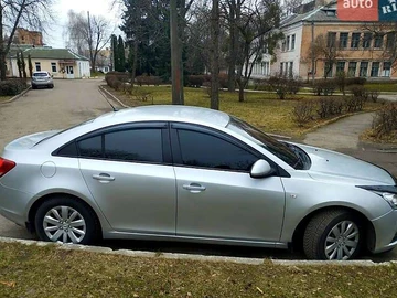 Авто Chevrolet Cruze 2011 № 8951947