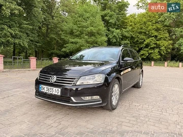 Авто Volkswagen Passat 2011 № 8952088