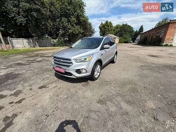 Авто Ford Escape 2017 № 8952146