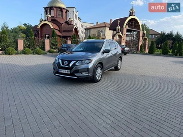 Авто Nissan Rogue 2017 № 8952244