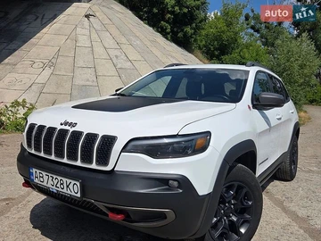 Авто Jeep Cherokee 2019 № 8952345