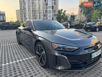 Авто Audi Rs E-Tron Gt 2024 № 8952452