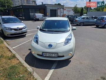 Авто Nissan Leaf 2011 № 8952660