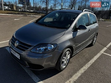 Авто Volkswagen Golf Plus 2008 № 8952662
