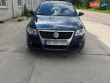 Авто Volkswagen Passat 2010 № 8952683