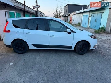Авто Renault Grand Scenic 2013 № 8952855