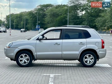 Авто Hyundai Tucson 2008 № 8952867
