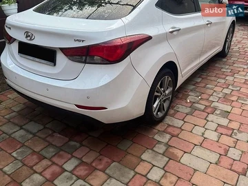 Авто Hyundai Avante 2015 № 8952929