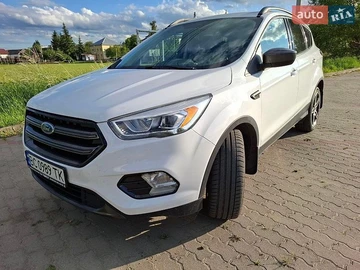 Авто Ford Escape 2018 № 8952958