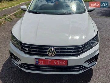 Авто Volkswagen Passat 2017 № 8953007