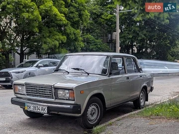 Авто ВАЗ 2107 2007 № 8953118