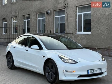 Авто Tesla Model 3 2021 № 8953197