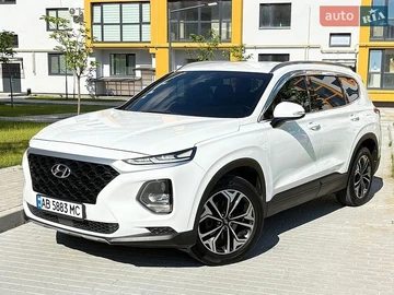 Авто Hyundai Santa Fe 2018 № 8953335