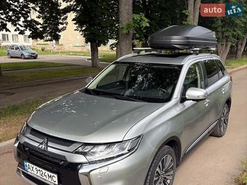 Авто Mitsubishi Outlander 2021 № 8953380