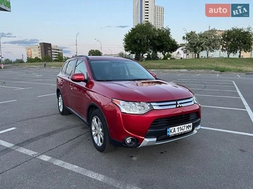 Авто Mitsubishi Outlander 2014 № 8953469
