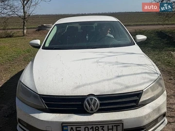 Авто Volkswagen Jetta 2016 № 8953560