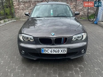 Авто BMW 1 Series 2006 № 8953850
