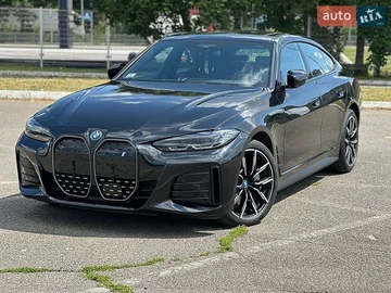 Авто BMW I4 2022 № 8954028