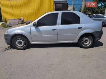 Авто Renault Logan 2011 № 8954047