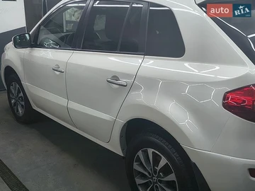 Авто Renault Koleos 2011 № 8954202
