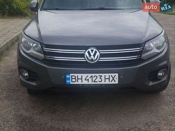 Авто Volkswagen Tiguan 2016 № 8954203